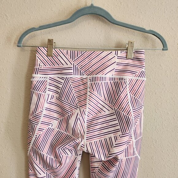 Calia By Carrie Underwood Striped Geometric Print Leggings Size Small - Picture 6 of 8